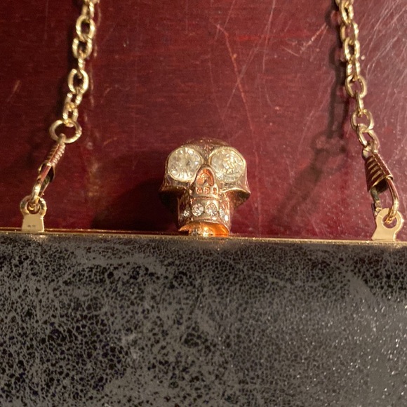 Skull shoulder wallet - Picture 2 of 4